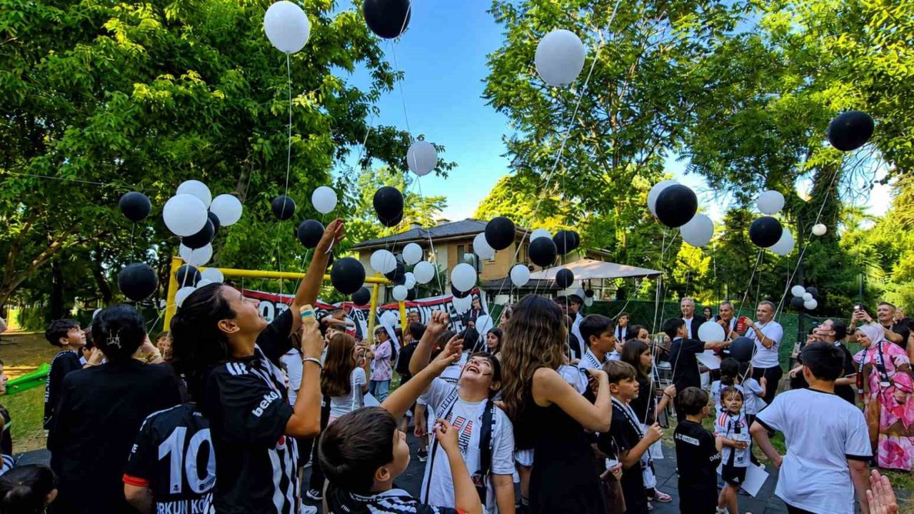 1903 Düzce Beşiktaşlılar Derneği’nden karne şenliği