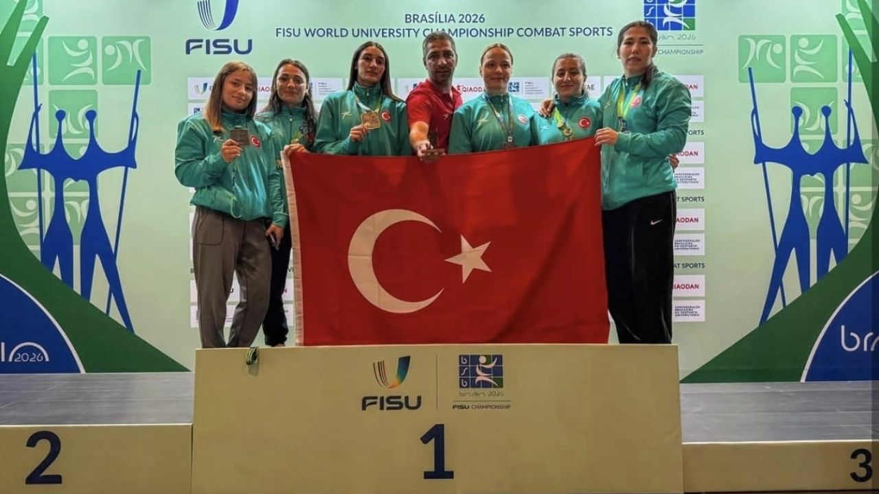BARÜ’lü güreşçi Bükrenaz Sert, dünya şampiyonu oldu