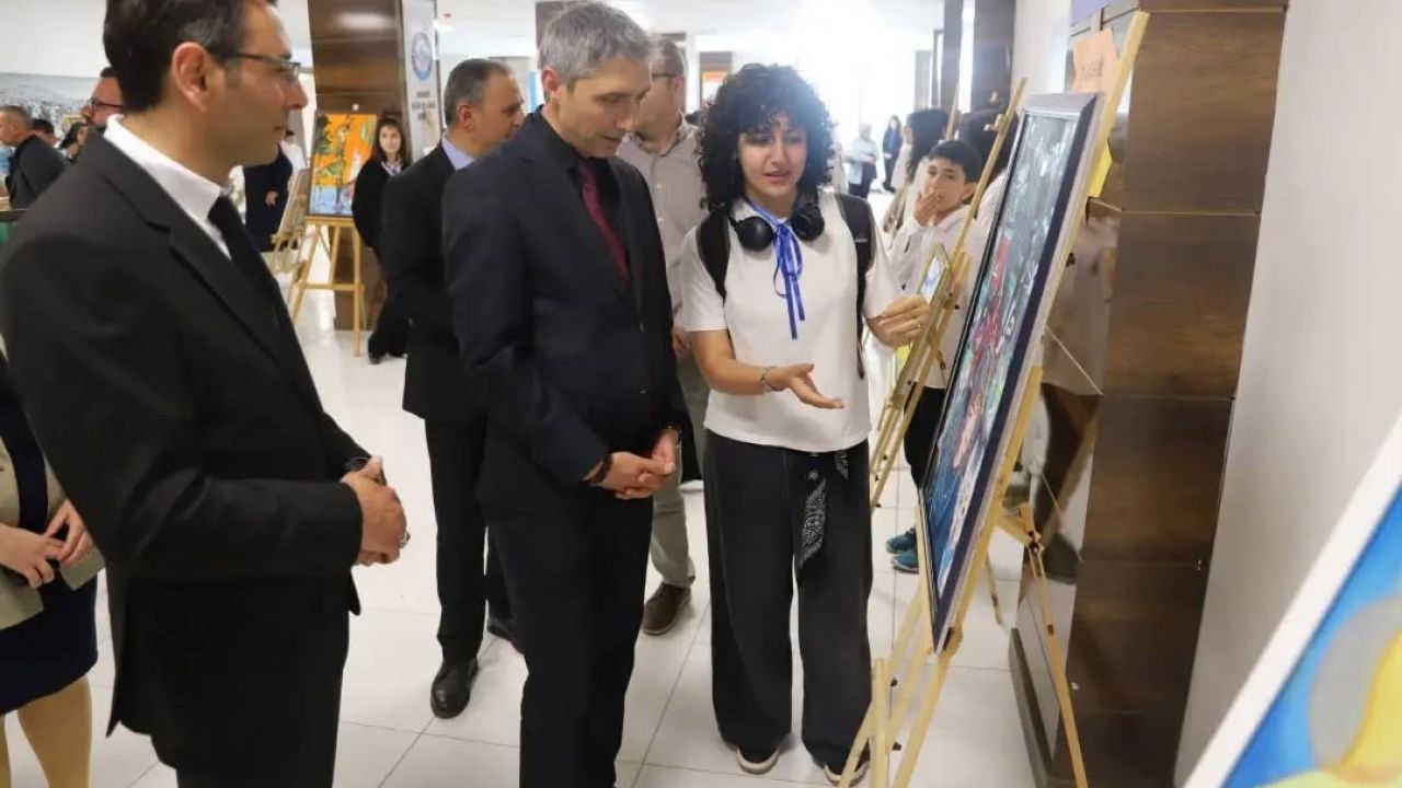 Bayburt BİLSEM öğrencilerinden yıl sonu sergisi