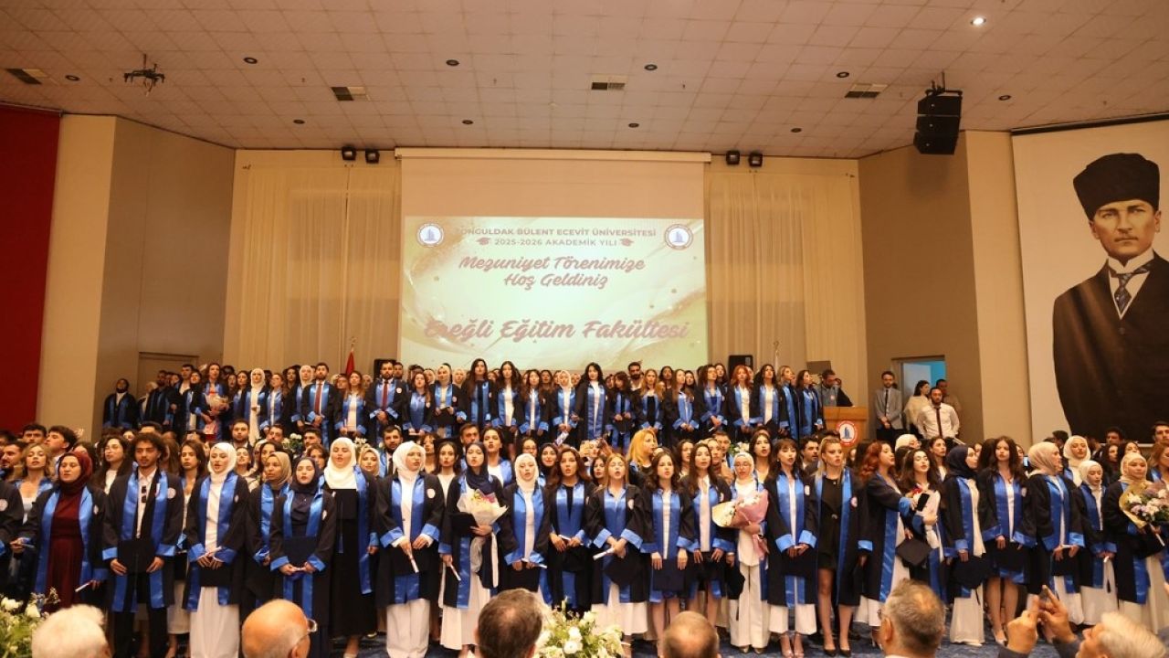 BEUN’da öğrencilikten öğretmenliğe uzanan yolculuk mezuniyet töreni ile taçlandı