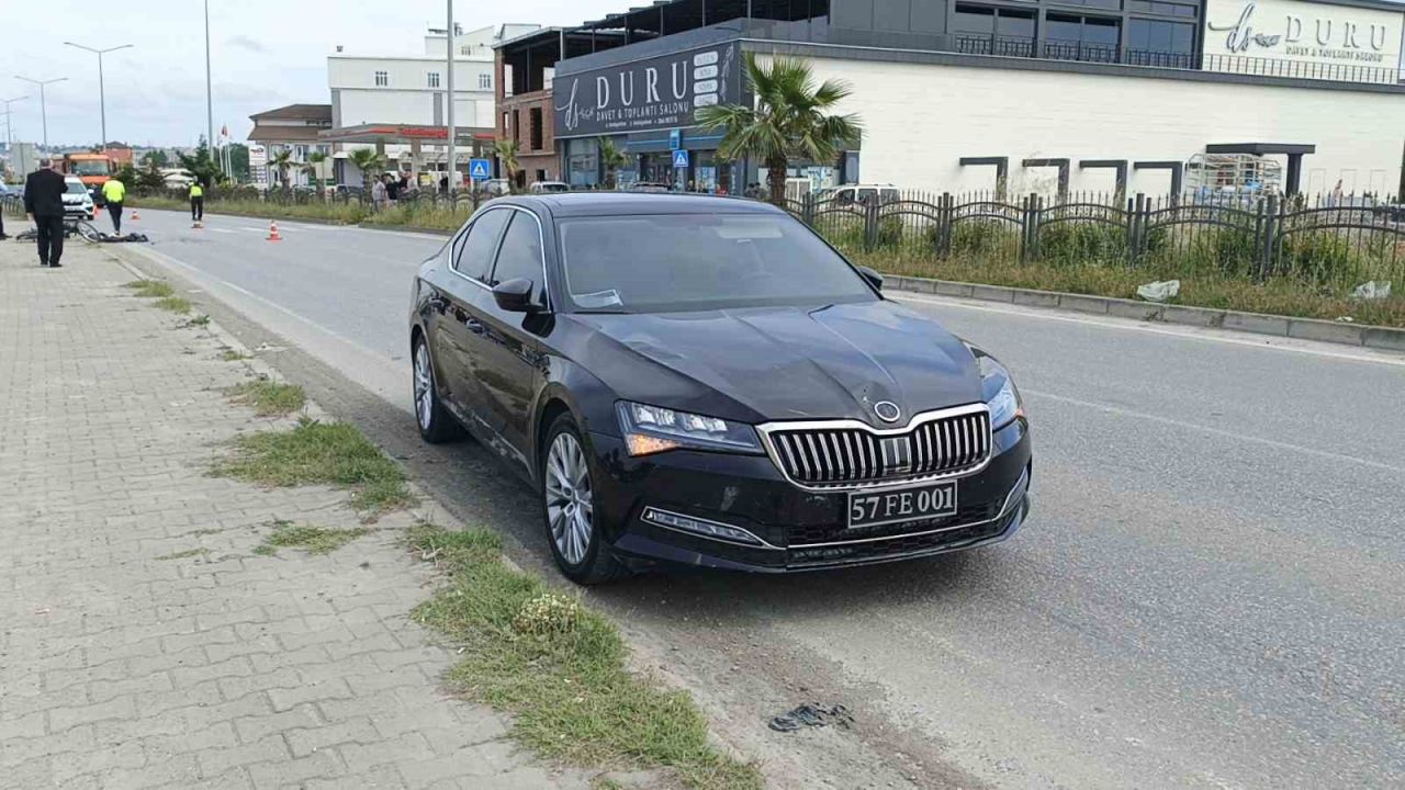 Erfelek Belediye Başkanı’nın makam aracının çarptığı bisikletli yaralandı