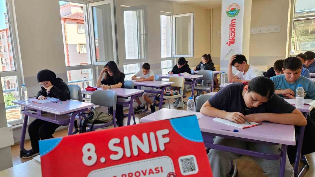 İLKEM’de LGS öncesi sınav provası