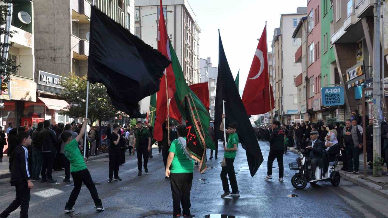 Kars’ta Kerbela şehitleri anıldı