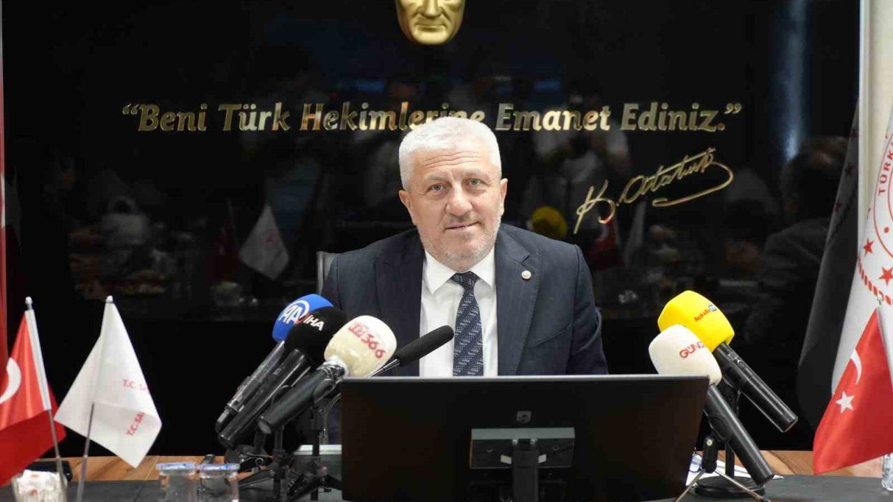 Kastamonu İl Sağlık Müdürü Dr. Yavuzyılmaz: "Herhangi bir hastanenin kapatılması ya da tabelasının indirilmesi söz konusu değildir"