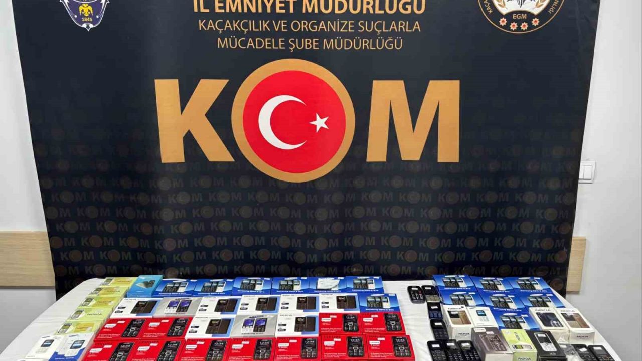 Kastamonu’da 102 adet kaçak cep telefonu ele geçirildi