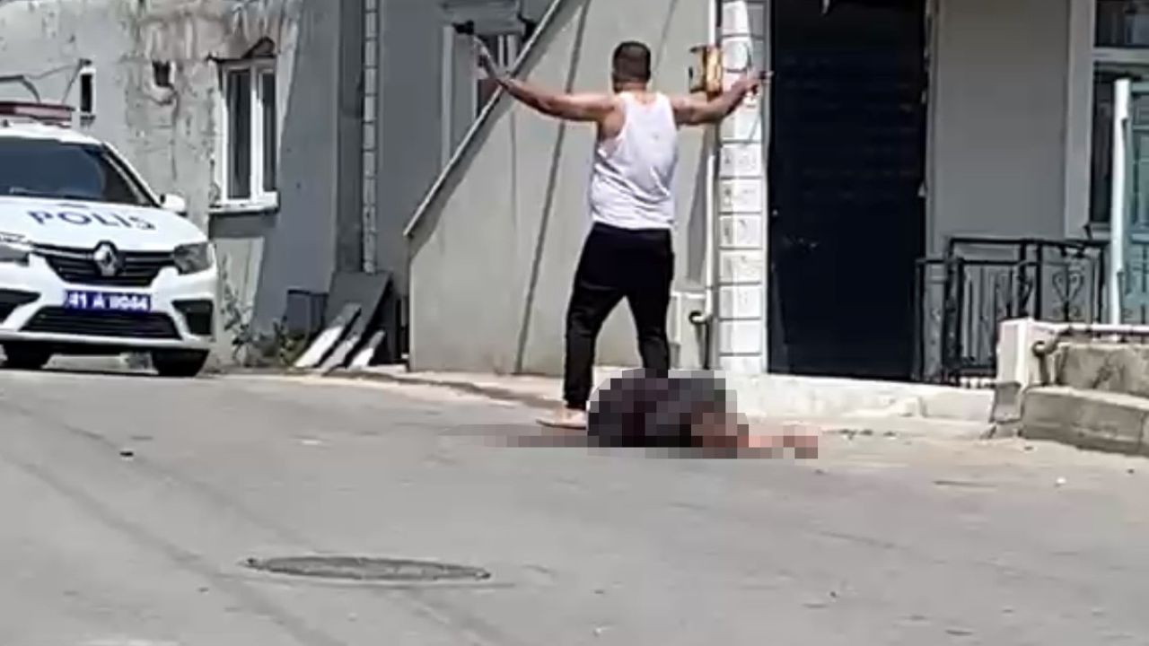 Kocaeli’de 5 çocuk annesi kadın eşi tarafından sokakta defalarca bıçaklandı
