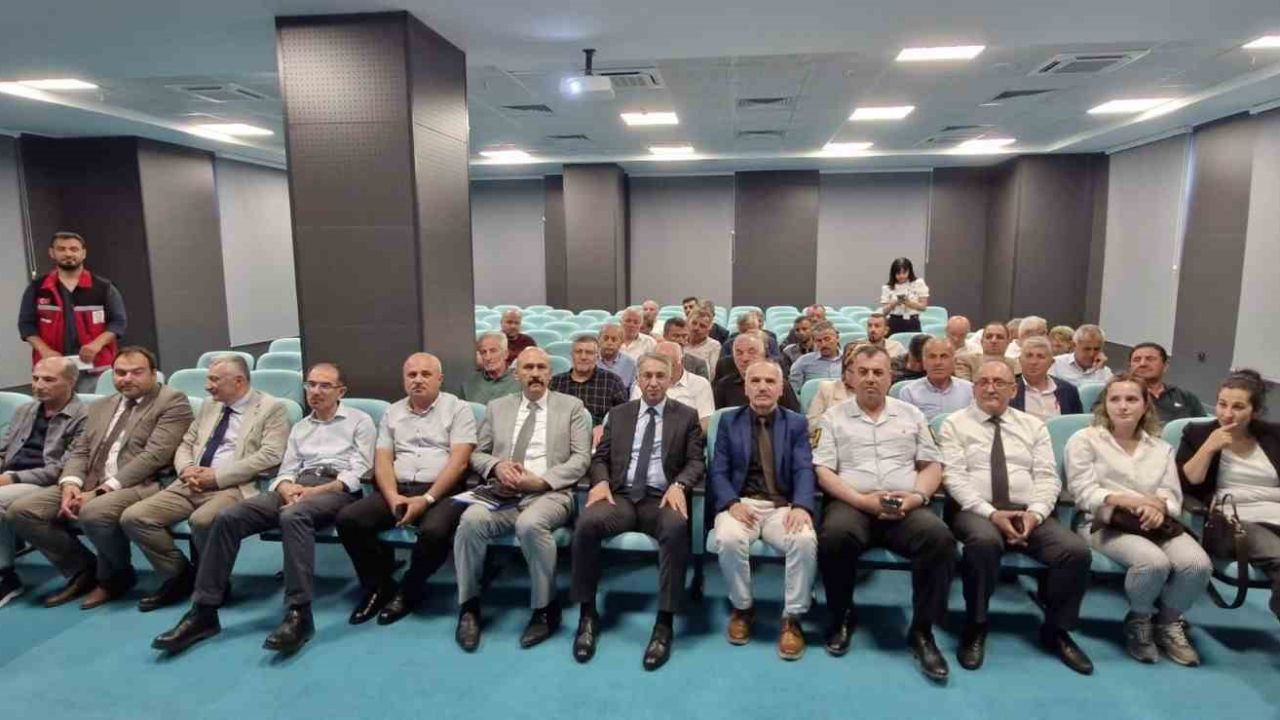 Samsun’da muhtarlara sosyal risk haritası ve aile rehberi eğitimi