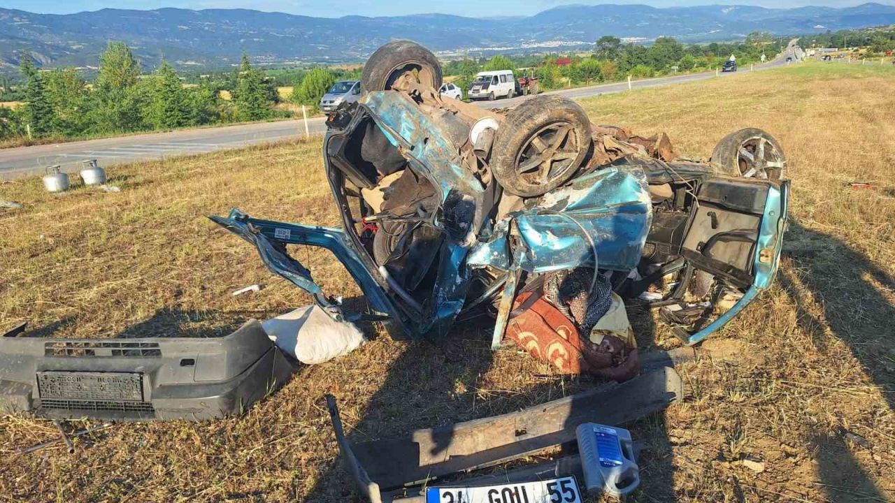 Tokat’ta iki otomobil çarpıştı: 4 yaralı
