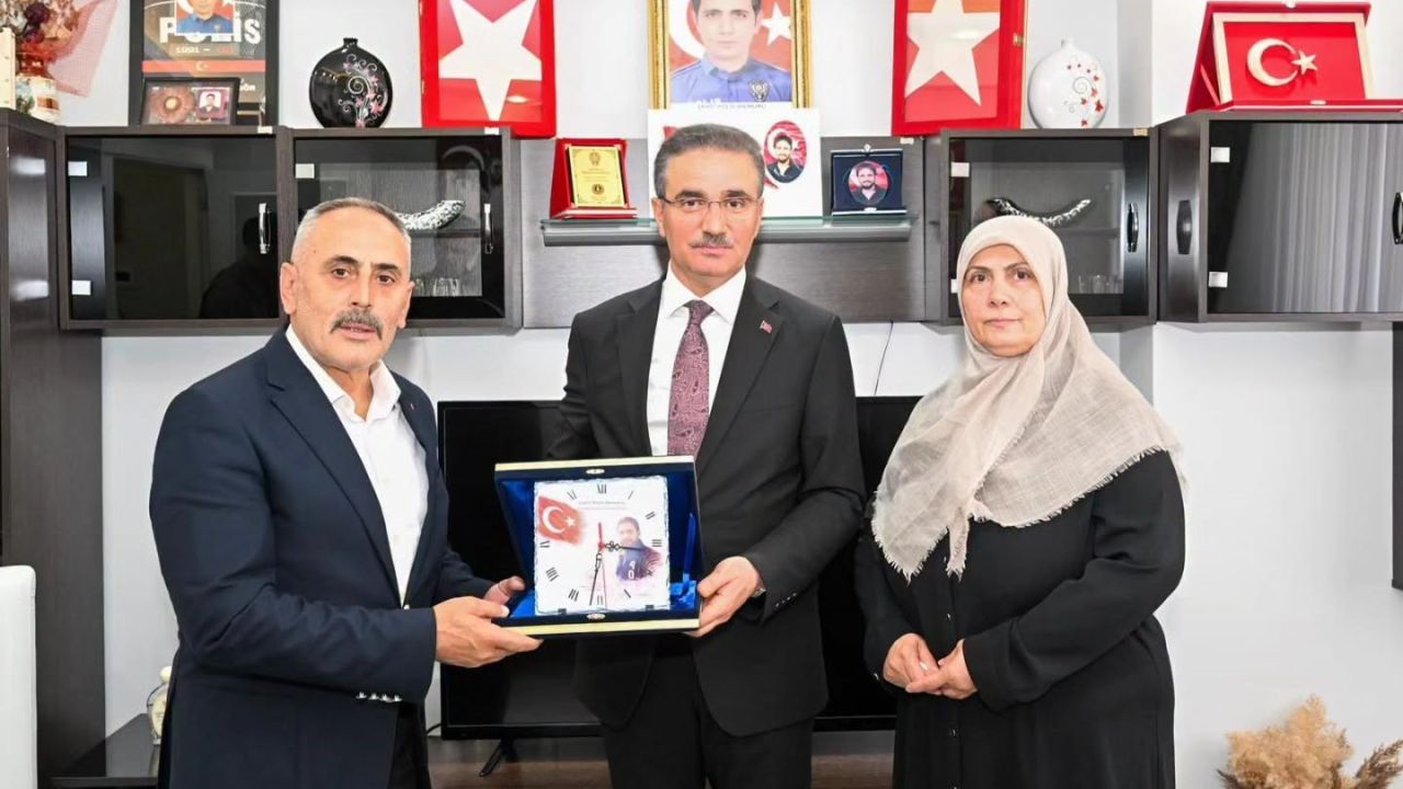 Vali Baruş’tan şehit ailelerine anlamlı ziyaret
