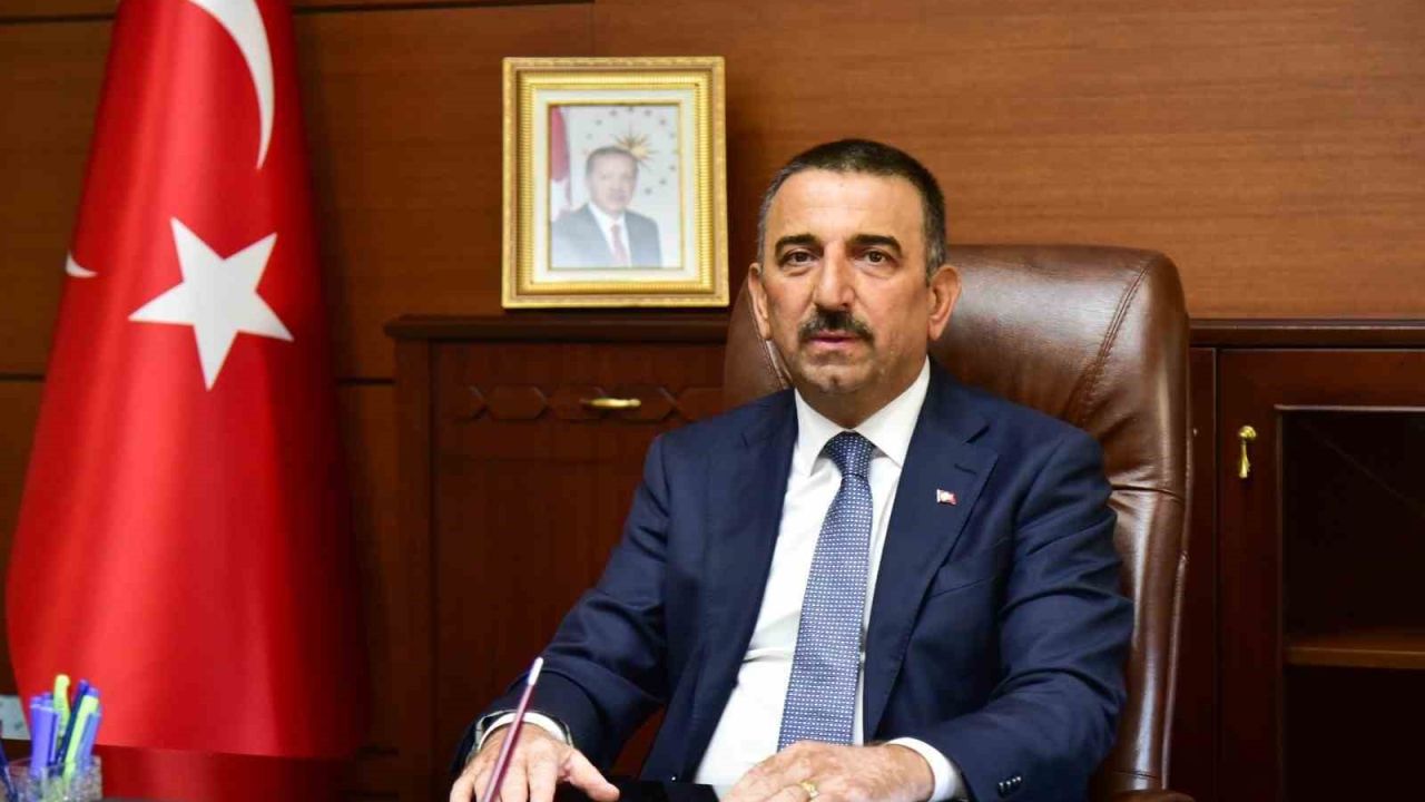 Vali Hacıbektaşoğlu: "Zonguldak emeğin ve vatan sevgisinin şehridir"