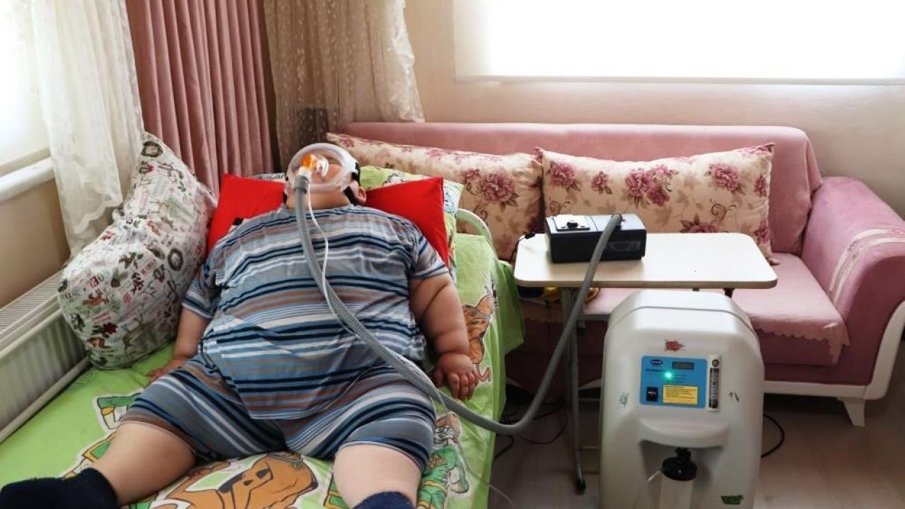 Yağız’ın inanılmaz değişimi: 5 yaşında 90 kiloydu, 11 yaşında 40 kilo