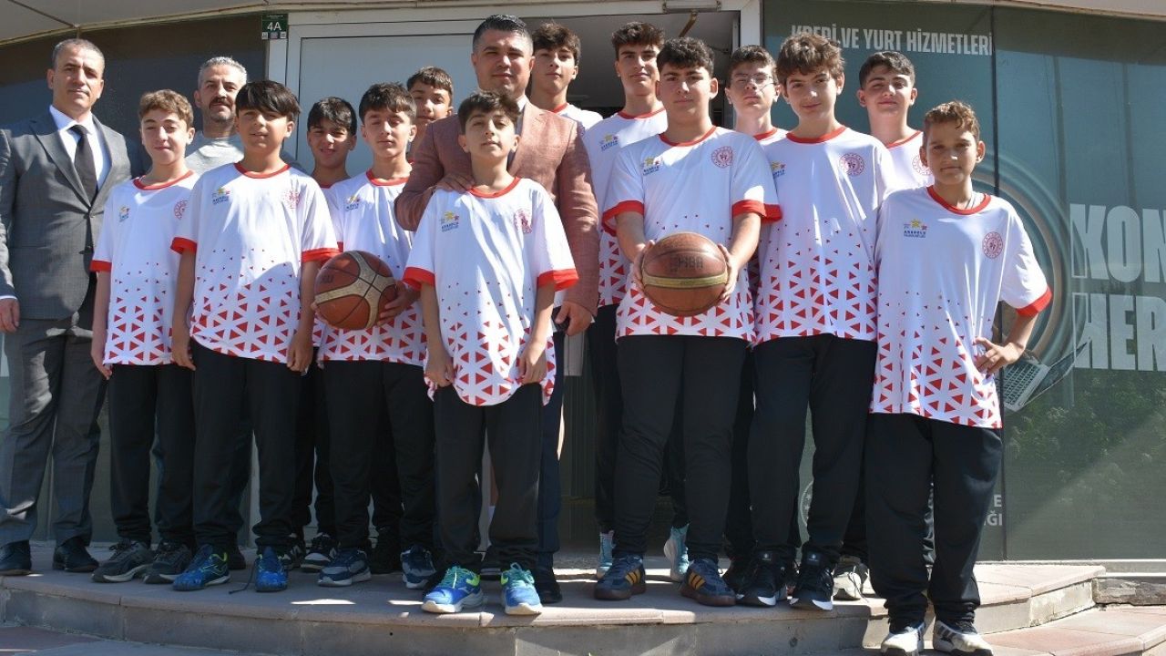 Potanın yıldız dev adamlarını Analig’e uğurlandı