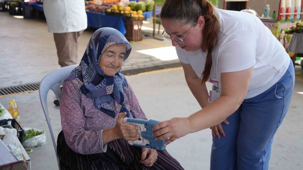 Yaşları 70’i aştı ama testleri zorlanmadan geçtiler